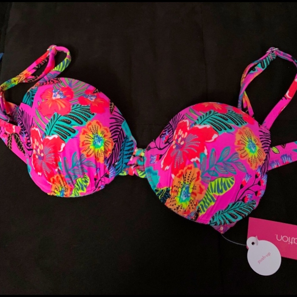 TARGET SWIM TOP